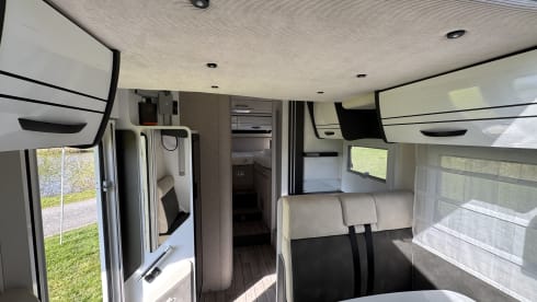 4p Ford semi-integrated uit 2025