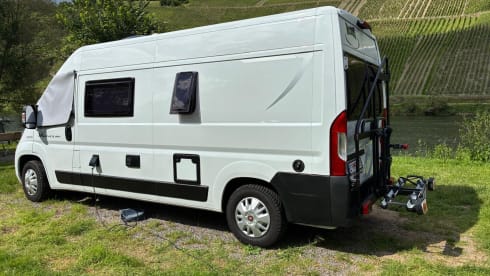 Mclouiseke – 4-seater Fiat bus from 2023
