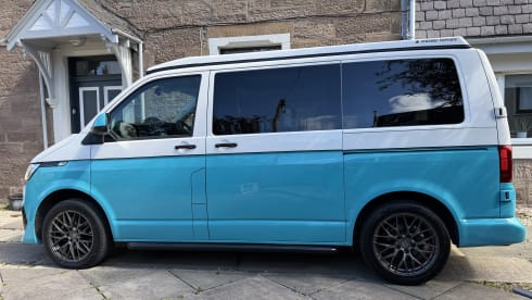 Jura – Jura - VW Transporter T6.1 4 Berth