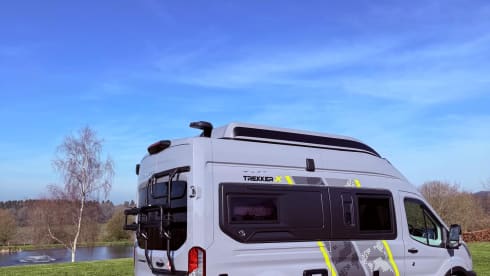 Moonlight Adventures – 4-persoons Swift campervan uit 2026
