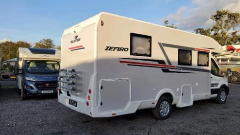 Zefiro 696 Automatic 5 berth – 2024 Roller Team Zefiro 696 Five berth automatic