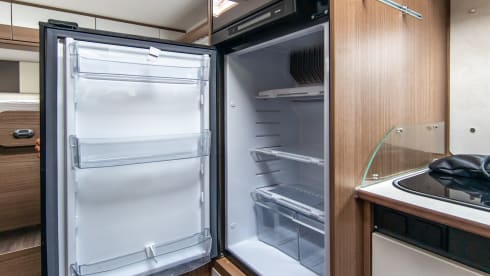 4p Sunlight semi-integrated uit 2020
