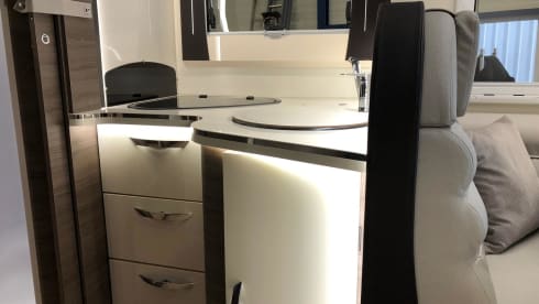 4p McLouis semi-integrated uit 2019