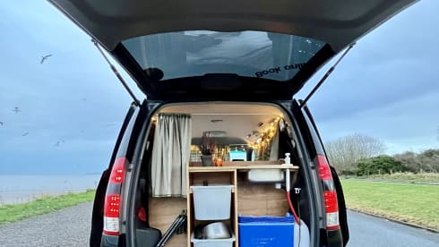 Timmy – super cosy  - automatic campervan. price  includes insurance !