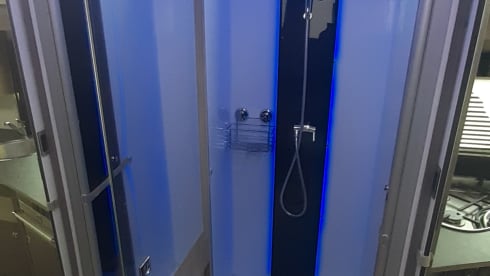 CHALLENGER 260 automaat 170 pk