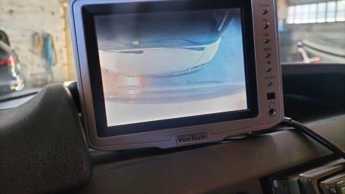 Rimor Katamarano 5 – Mansardato con ampio garage versatile per famiglie e sport