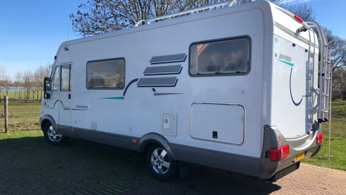 Huis op wielen – Hymer B644 for the whole family