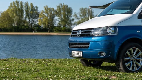 Joep – 4p Volkswagen campervan from 2013