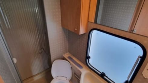 4p Fiat Burstner semi-integrated from 2004