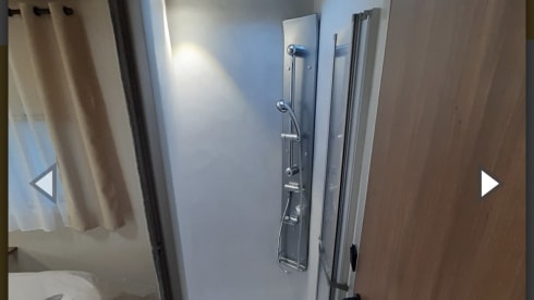 Fami’libre – Very comfortable and new motorhome