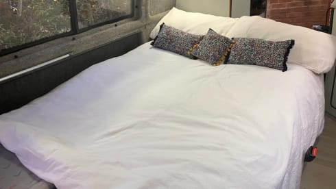 Jerry – 4berth VW T4 Hightop - a great option for couples or familes 