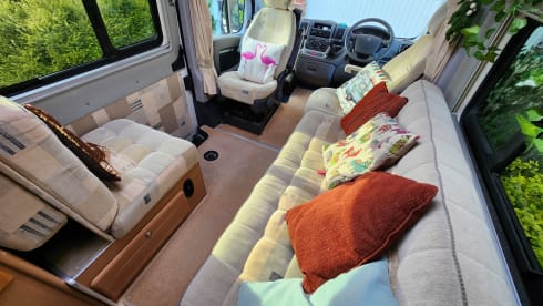 Bertha – 2 Berth Compact Motorhome - Auto-Sleepers Symbol
