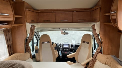 beautiful luxury complete camper