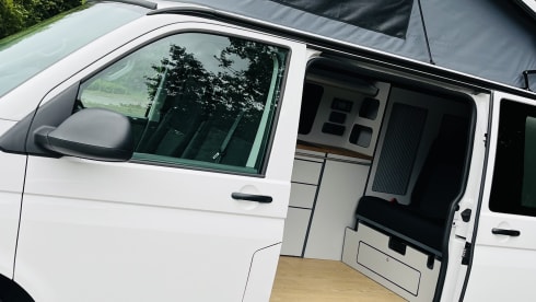 4 berth Volkswagen Campervan - 2020