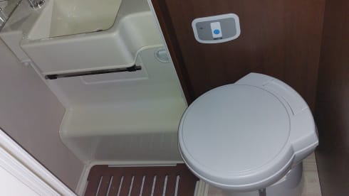 ci elliot 85p – Camper with 2 single beds and air conditioning on the engine and kilometers free