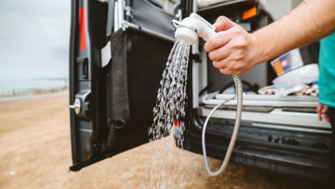 The Holiday Van – Brandneu – VW Grand California – 4 Schlafplätze – inkl. Dusche, Toilette und Küche