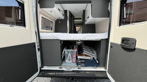 Willy – Cozy camper van to go on an adventure with!