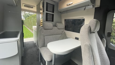 Adventurous Mercedes-Benz Hymer campervan 2p