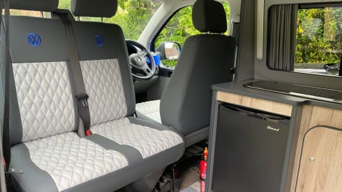 Adventure Awaits – Newley converted 2 to 4 berth Volkswagen campervan