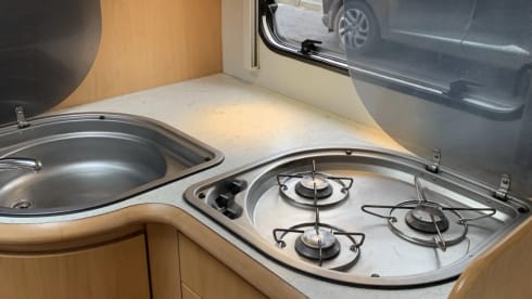Alfie – 4 berth Renault semi-integrated from 2006