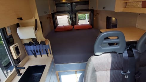 Grigetta  – 2-person campervan from 2018