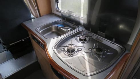 Fien – 4p Dethleffs semi-integrated from 2002