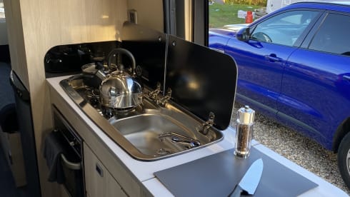 Escape – Escape - 4 berth Campervan 