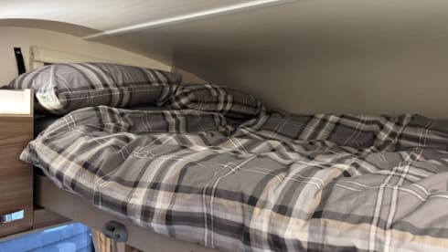 Swift Edge 476