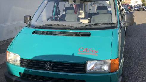 Celeste – VOLKSWAGEN T4 BILBOS 4 POSTI LETTO CAMPERVAN