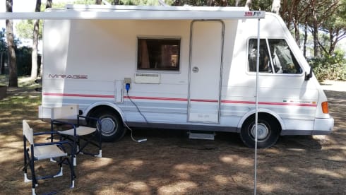 Ermi – Compact, comfortable, small motorhome