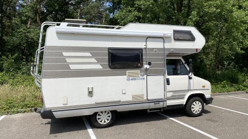 4p Citroën alcove from 1990