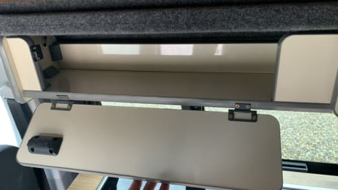 Van Tropez – New Conversion! Automatic VW Transporter w/5 seats