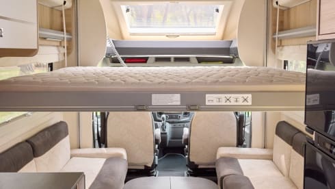 4p Challenger semi-integrated uit 2021