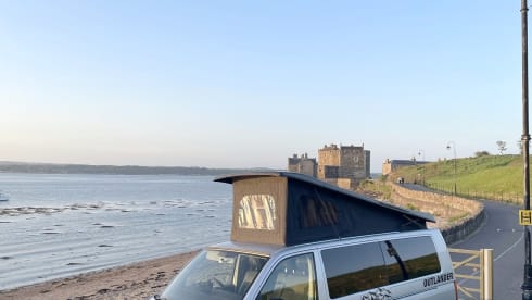Outlander  – Hire Outlander automatic from Edinburgh airport 