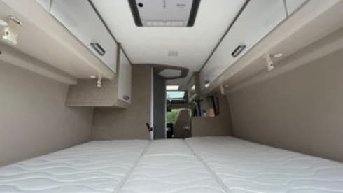 2p Karmann bus uit 2022