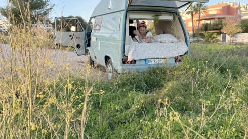 Azul  – Rent a Campervan Blue CLassics ‘s Volkswagen T3