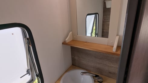 Gouwe Ouwe! – Retro, comfortable, spacious inside and compact outside.