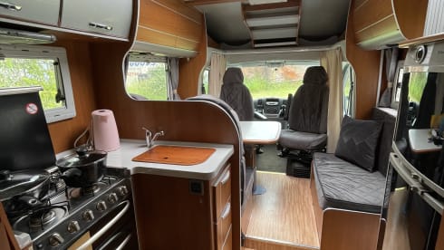 4 berth McLouis semi-integrated from 2010
