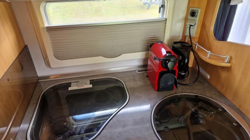 Campie – Complete LMC Liberty with 4 seats and 6 sleeping places