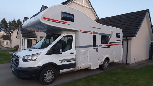 Hamish – 5 berth Roller Team Zefiro 675 