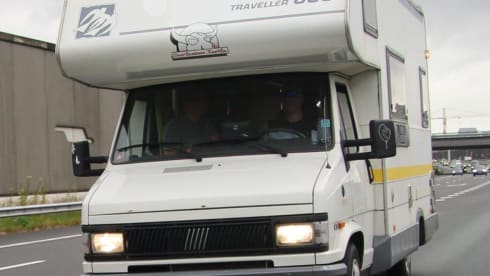 Traveller – Spacious, adventurous and reliable Fiat Ducato Traveller 6 pers.