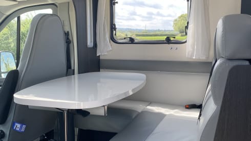 Navigator – Navigator - 4 berth motorhome