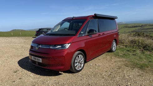  Betty – Volkswagen California Ocean EHybrid 2025 met 4 slaapplaatsen