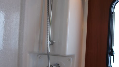 Super nice Mc Louis 4 person camper with various extras