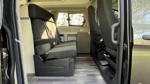 Ford Nugget Plus hoogdak 2018 mountain edition – 5p Ford Nugget Plus Westfalia campervan hoogdak uit 2018