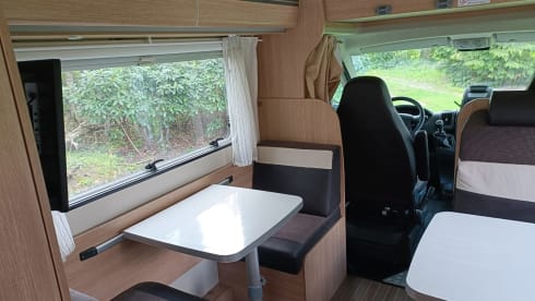 6 person Sunlight (A72) Alcove from 2017
