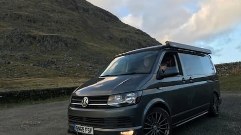 Gray – VW T6 Campervan - 4 Berth