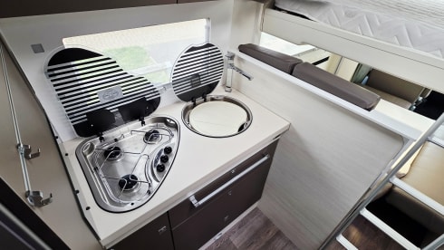 Miss Artemis – 4 berth Chausson semi-integrated from 2017