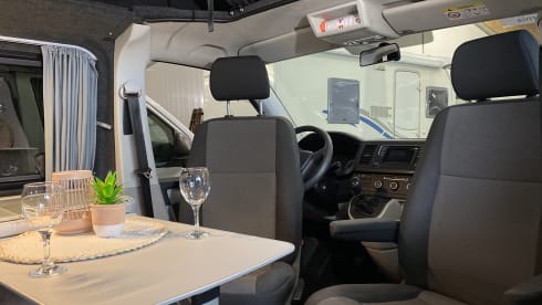 California 2 – Volkswagen bus camper