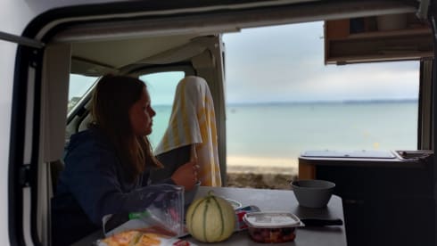 Bob – MAXIVAN KNAUS BOXLIFE 4 Real beds / 2 interior bedrooms